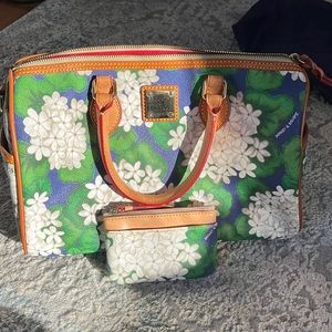 Dooney & Bourke floral midsize handbag